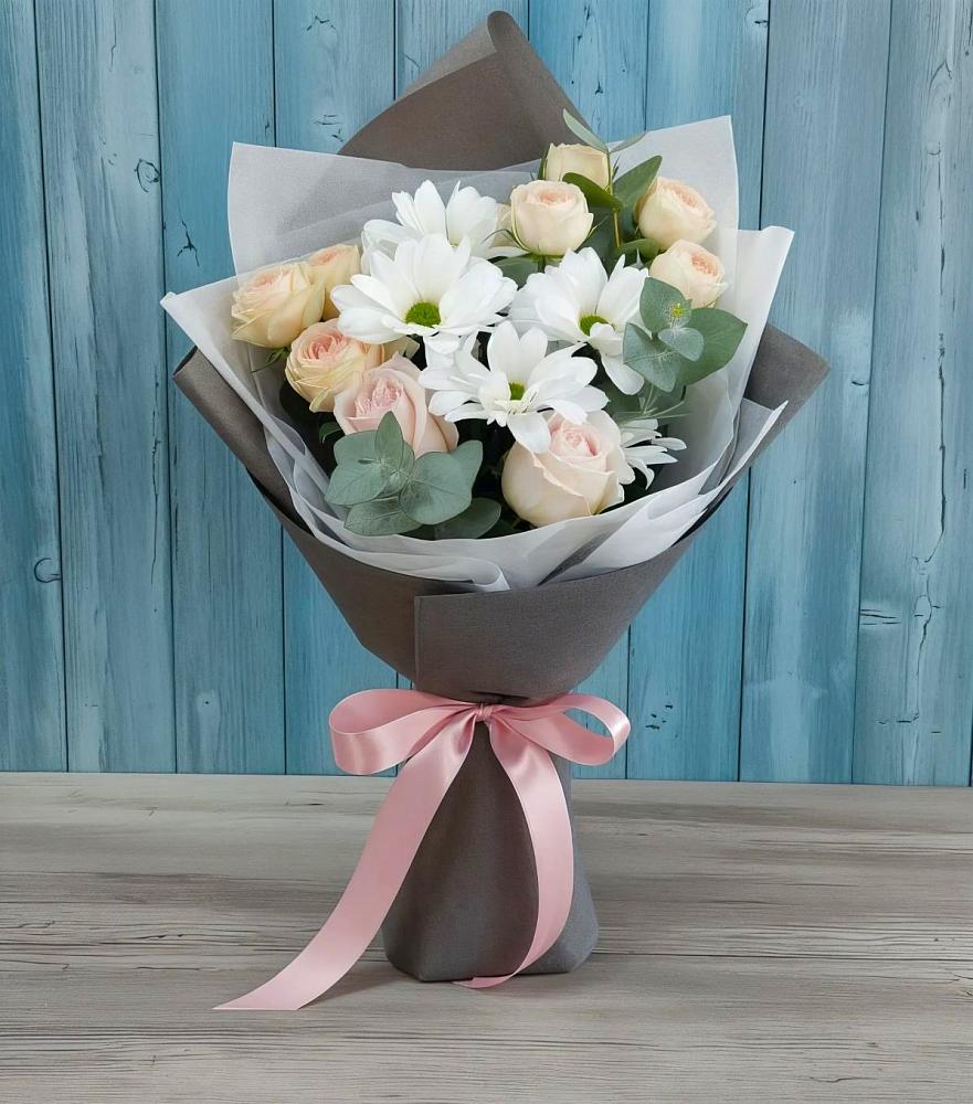 Букет цветов из: Хризантемы и Розы в Обозерском