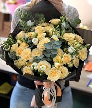 Букет цветов из:  Розы и Лизиантусы #REPLACE_PRED# Обозерском