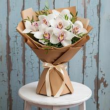 Букет цветов из:  Орхидеи и Розы в Обозерском